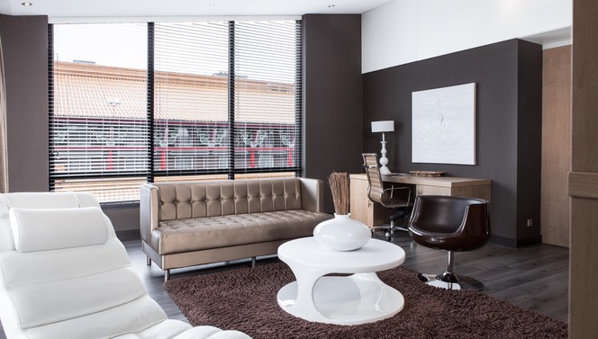 Wellness Suite Hotel Breukelen Luxe suite bureau zitgedeelte rust